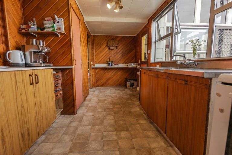 Photo of property in 152 Bright Street, Cobden, Greymouth, 7802