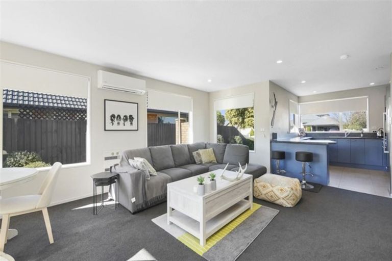 Photo of property in 38 Forest Drive, Parklands, Christchurch, 8083