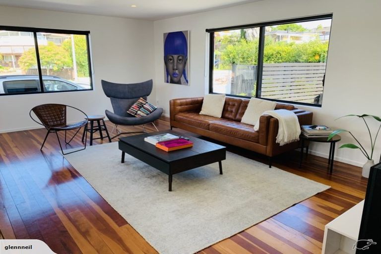 Photo of property in 52 Kirby Street, Glendene, Auckland, 0602