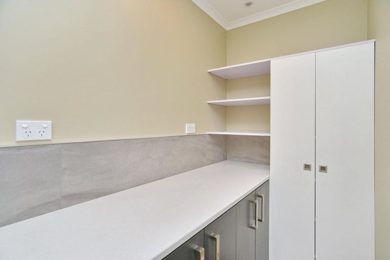 Photo of property in 13 Batchelor Place, Kaiapoi, 7630