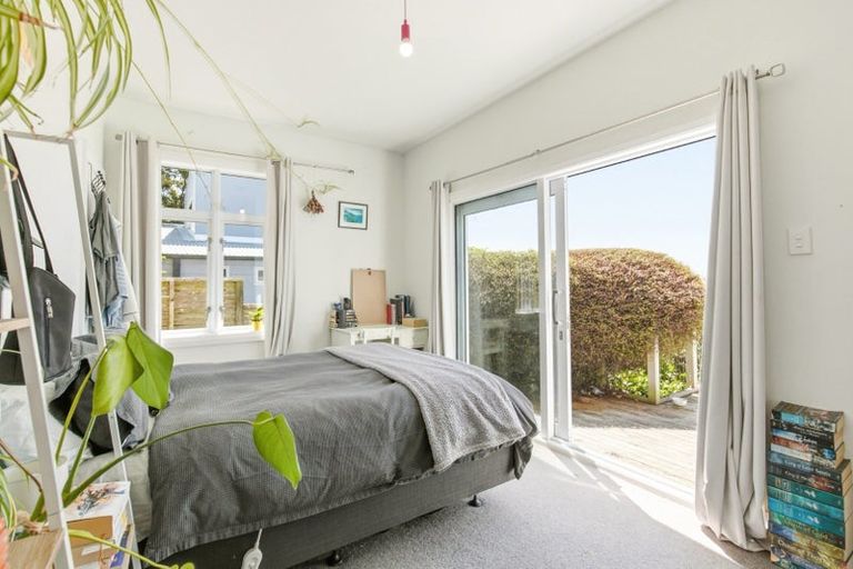 Photo of property in 44 Mortimer Terrace, Aro Valley, Wellington, 6021