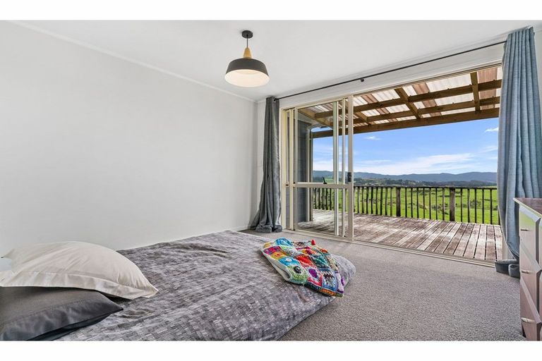Photo of property in 957 Kaiwaka-mangawhai Road, Hakaru, Wellsford, 0975