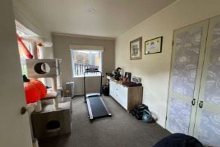 Photo of property in 42a Hammond Avenue, Hatfields Beach, Orewa, 0931