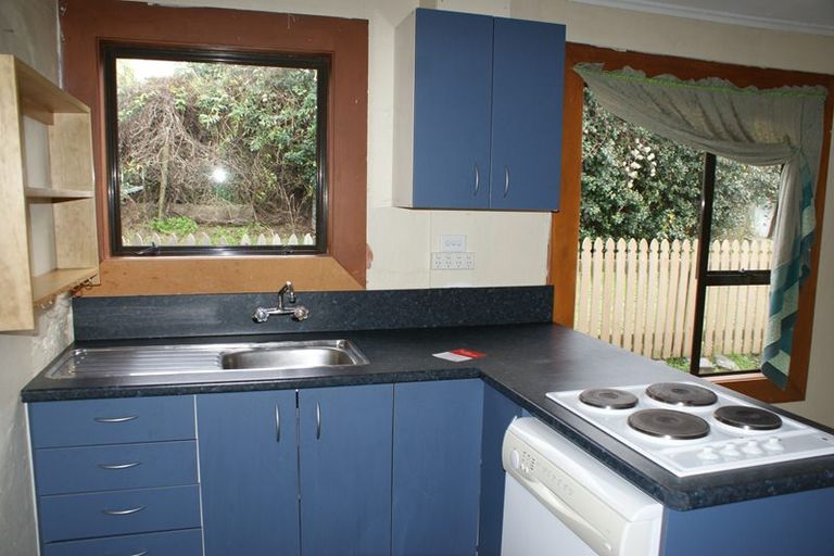 Photo of property in 10a Wharfe Street, South Hill, Oamaru, 9400