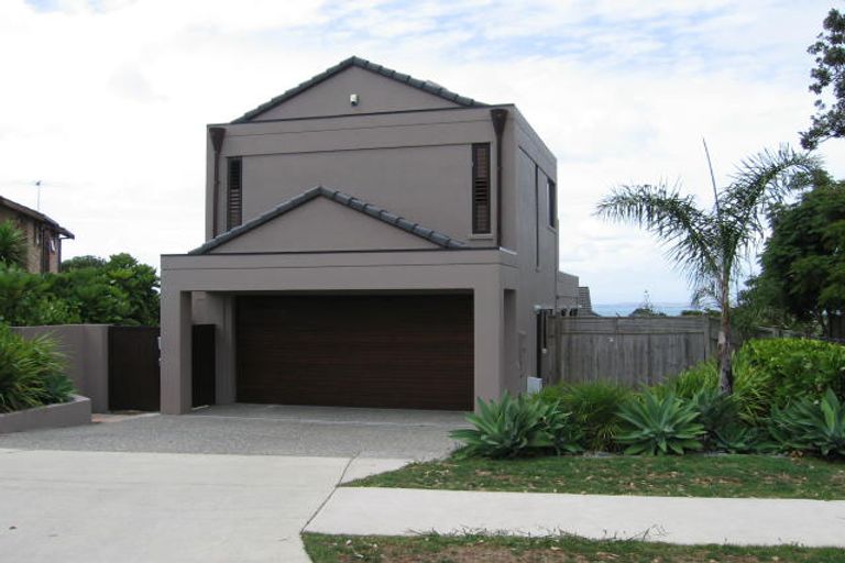 Photo of property in 10 Centennial Place, Campbells Bay, Auckland, 0630