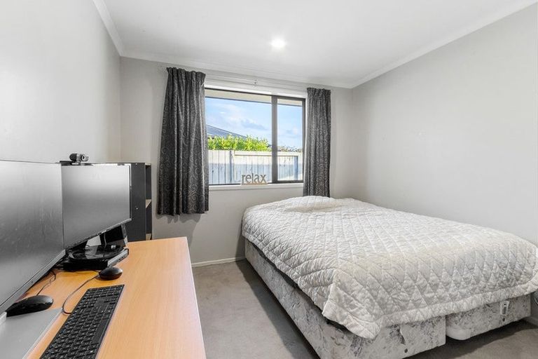 Photo of property in 14 Wiltshire Drive, Huntington, Hamilton, 3210