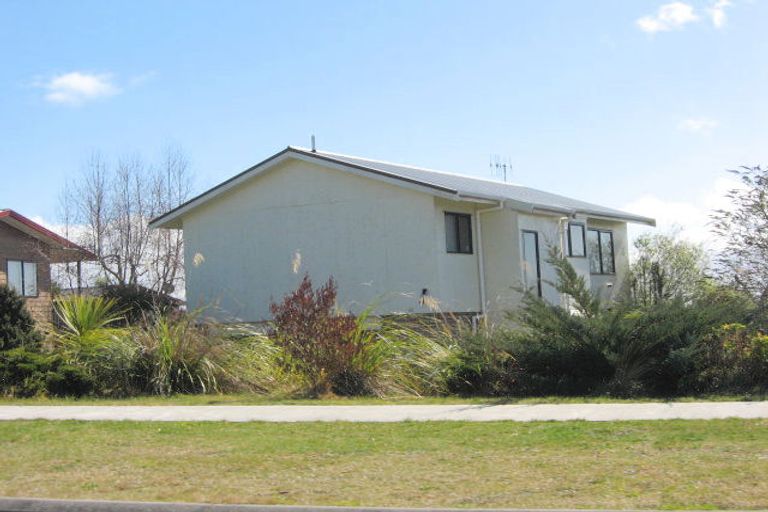 Photo of property in 42 Kahotea Drive, Motuoapa, Turangi, 3382
