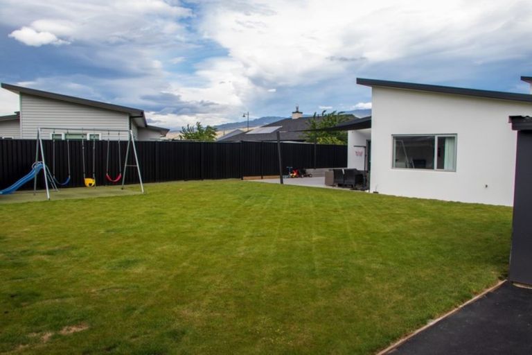 Photo of property in 25 Magnetic Place, Cromwell, 9310