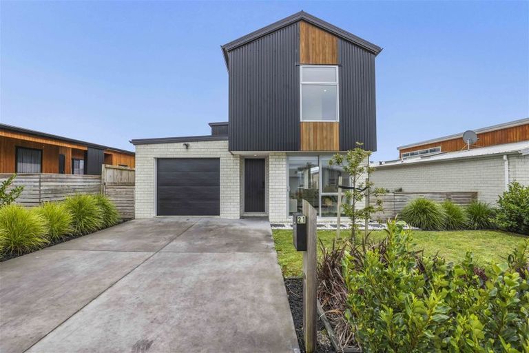 Photo of property in 21 Whakapono Avenue, Baverstock, Hamilton, 3200