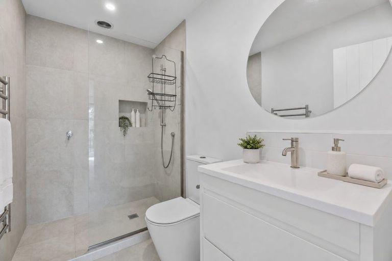 Photo of property in 234 Monument Road, Clevedon, Papakura, 2582