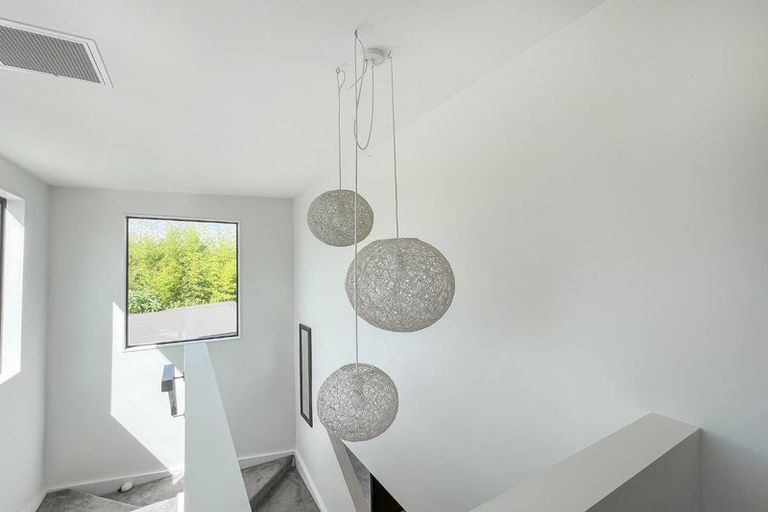 Photo of property in 9a Beacon Avenue, Campbells Bay, Auckland, 0630