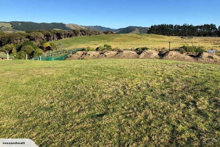 Photo of property in 32 Ferndale Drive, Waikanae, 5036