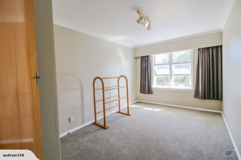 Photo of property in 23 Wairere Road, Bastia Hill, Whanganui, 4500