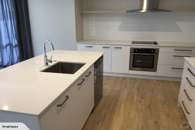 Photo of property in 2 Lakeside Terrace, Omokoroa, 3114