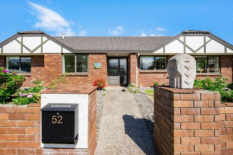 Photo of property in 52 Campion Road, Waikanae Beach, Waikanae, 5036