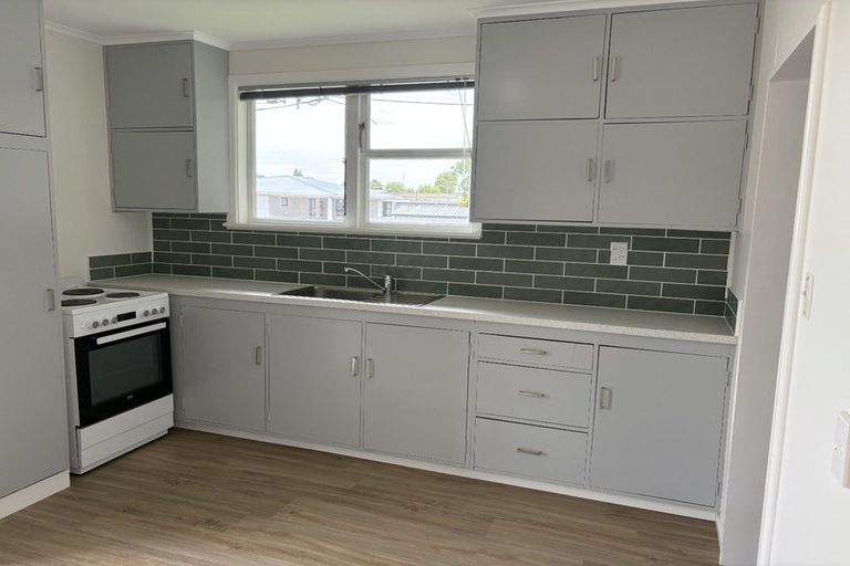 Photo of property in 30a Benge Crescent, Clouston Park, Upper Hutt, 5018