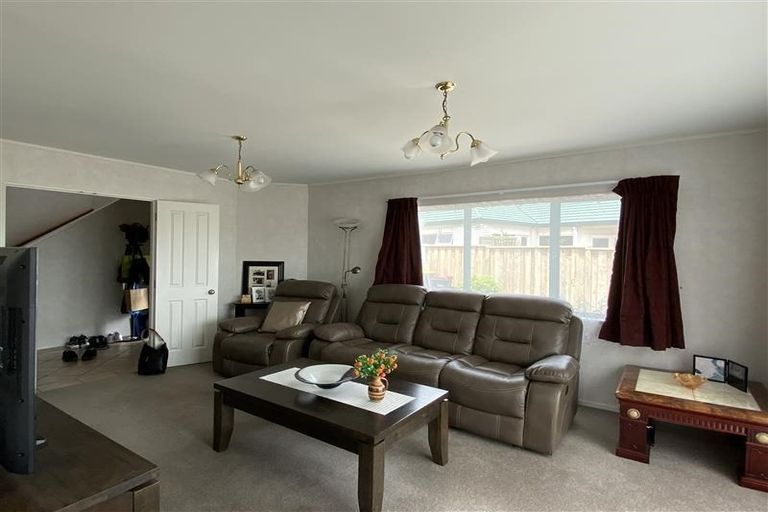 Photo of property in 1/24 Mission View Drive, Northpark, Auckland, 2013