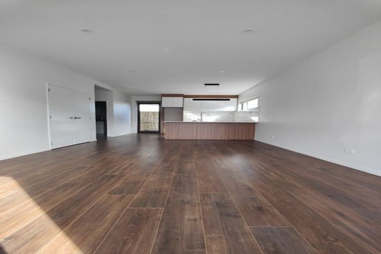 Photo of property in 3 Treeline Lane, Flat Bush, Auckland, 2019