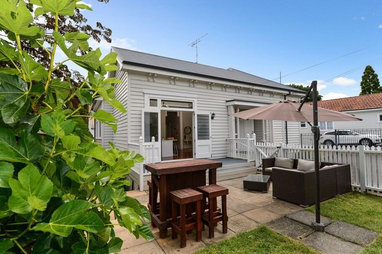 Photo of property in 311 River Road, Claudelands, Hamilton, 3214