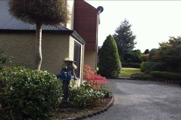 Photo of property in 5 Burnett Place, Lake Tekapo, 7999