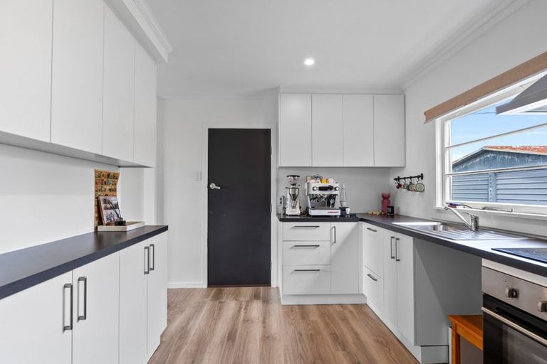 Photo of property in 33 Price Street, Grasmere, Invercargill, 9810