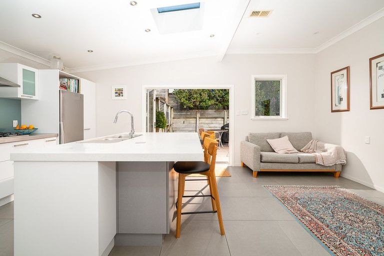 Photo of property in 235 Cockayne Road, Ngaio, Wellington, 6035
