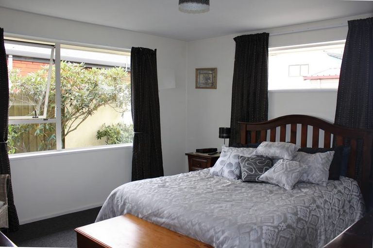 Photo of property in 16a Stanton Place, Woodend, 7610