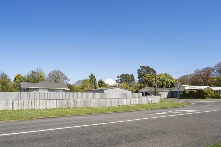 Photo of property in 104 Hamlet Street, Stratford, 4332