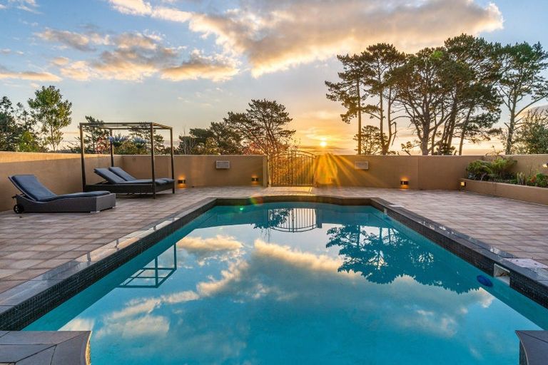 Photo of property in 21 Messenger Road, Stillwater, Silverdale, 0993