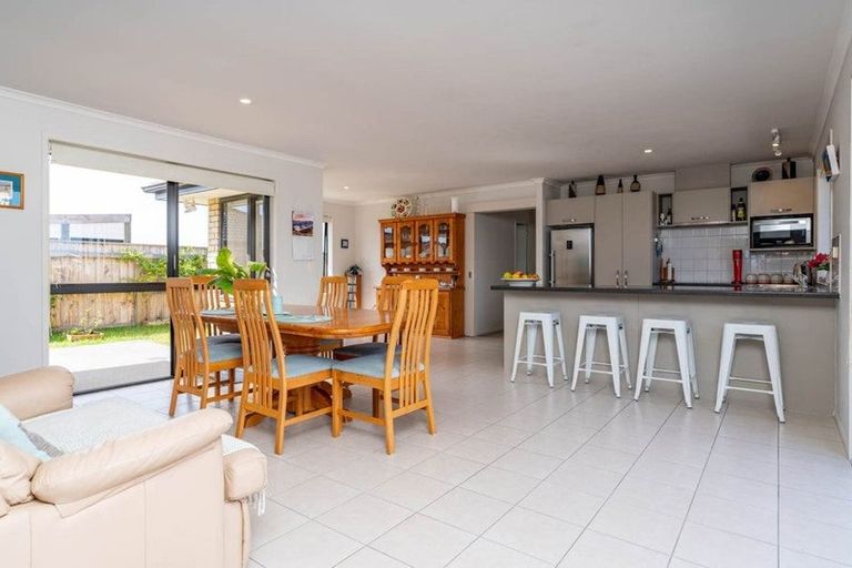 Photo of property in 5 Hillside Avenue, Mangawhai Heads, Mangawhai, 0505