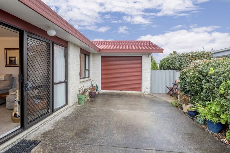 Photo of property in 20 Tawa Street, Levin, 5510