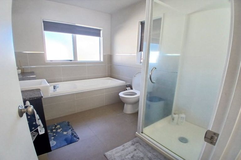 Photo of property in 31 Hinau Road, Karaka, Papakura, 2113