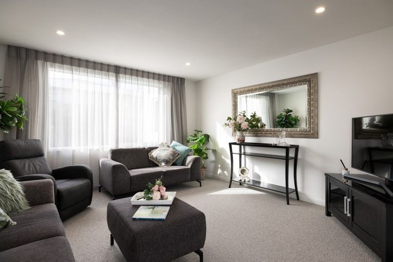 Photo of property in 86 Whakaturou Crescent, Pyes Pa, Tauranga, 3112