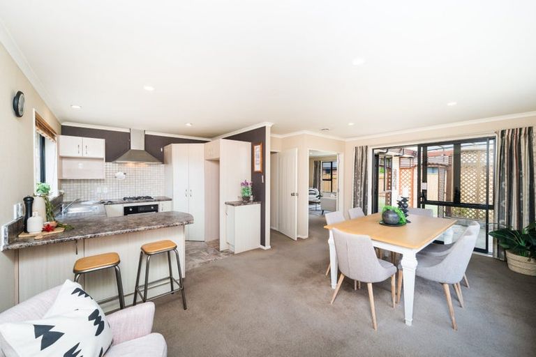 Photo of property in 47 Branigan Parade, Kelvin Grove, Palmerston North, 4414