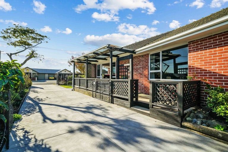 Photo of property in 83 Tedder Avenue, North New Brighton, Christchurch, 8083