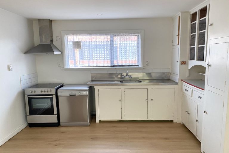 Photo of property in 151 Bower Avenue, New Brighton, Christchurch, 8083