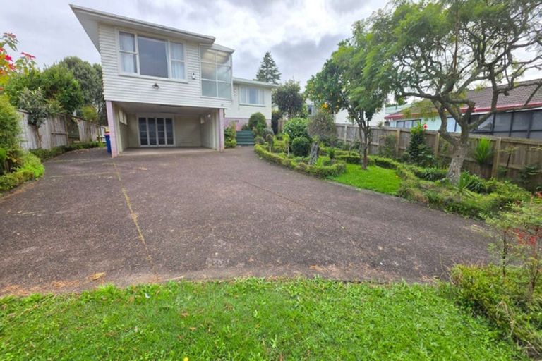 Photo of property in 55 Park Road, Glenfield, Auckland, 0629