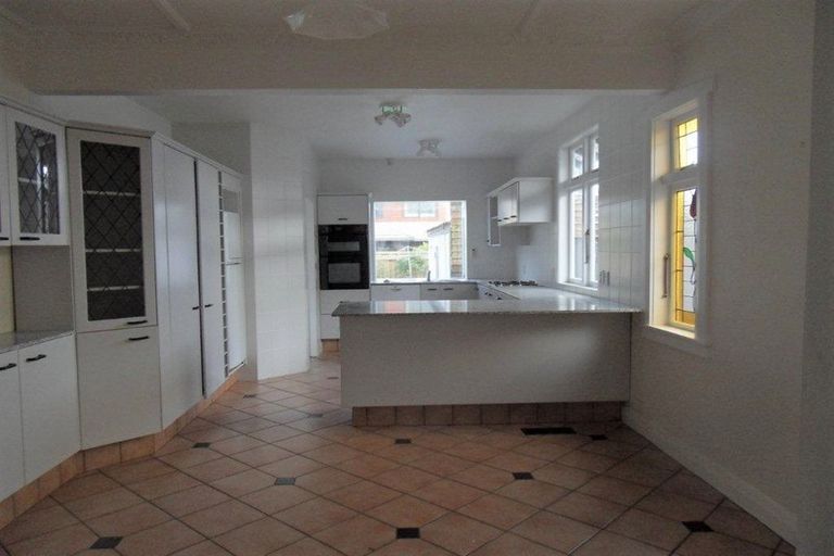 Photo of property in 12 Pilmuir Street, Hutt Central, Lower Hutt, 5010