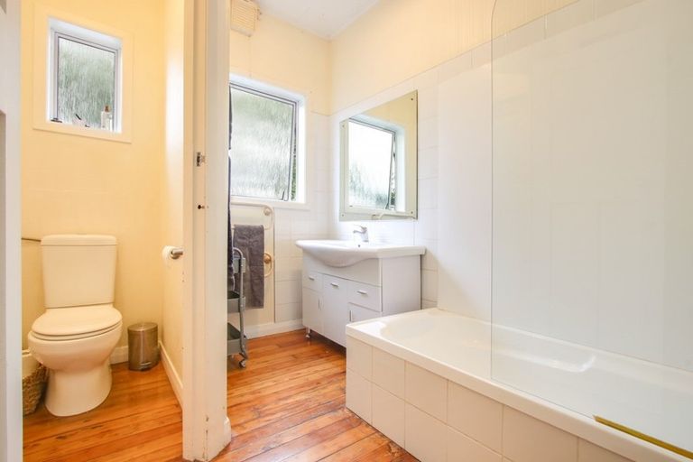 Photo of property in 906 Saint Aubyn Street East, Parkvale, Hastings, 4122