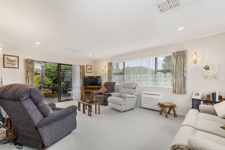 Photo of property in 11a Robertson Street, Glenholme, Rotorua, 3010