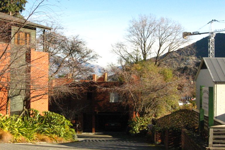 Photo of property in 5 Coronation Drive, Queenstown, 9300