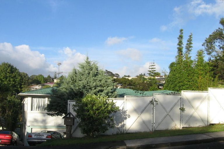 Photo of property in 118 Monarch Avenue, Hillcrest, Auckland, 0627