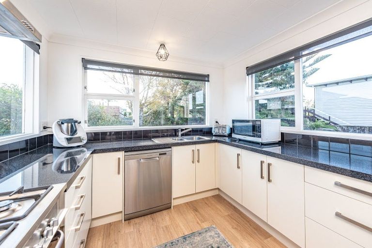 Photo of property in 132 Parsons Street, Springvale, Whanganui, 4501