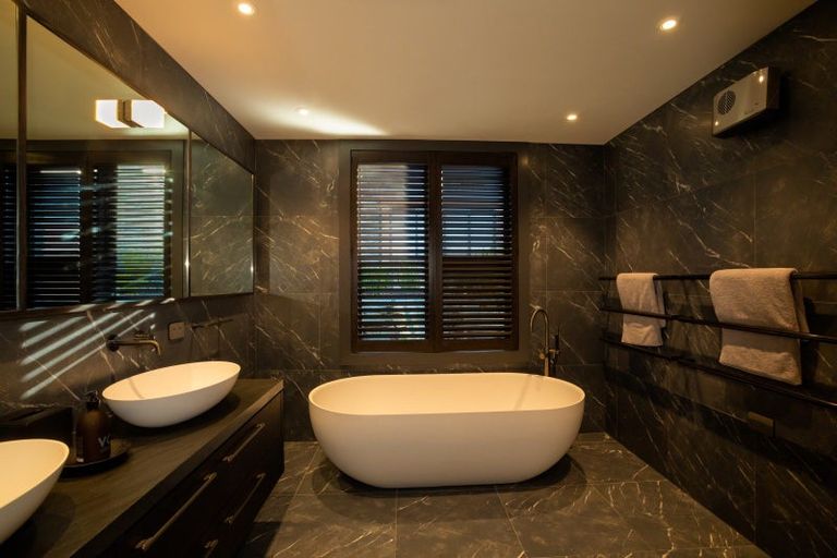 Photo of property in Millbrook Resort, 4 Dalgleish Lane, Arrowtown, 9371