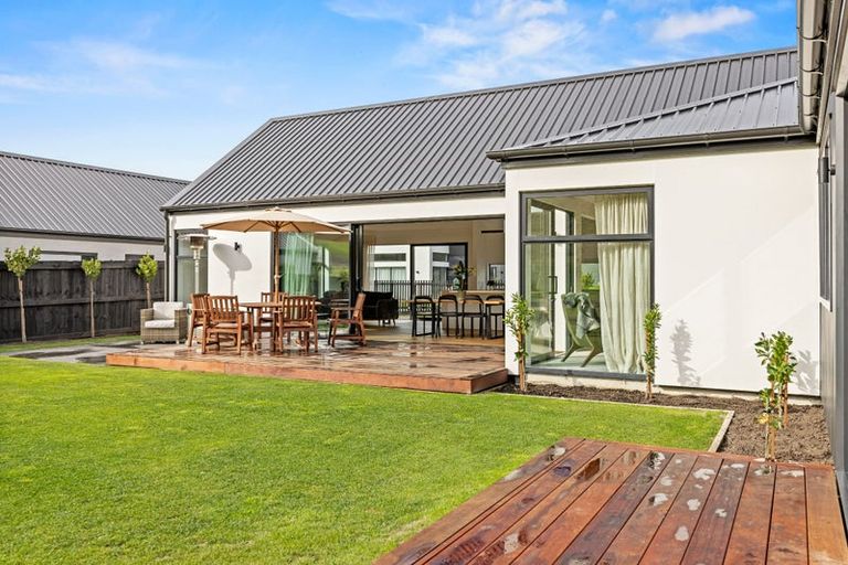 Photo of property in 24 Steve Askin Drive, Cracroft, Christchurch, 8022