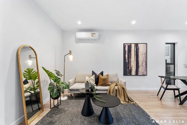 Photo of property in 7b Poto Street, Te Atatu South, Auckland, 0610