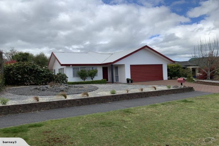 Photo of property in 15 Robinson Terrace, Rangatira Park, Taupo, 3330