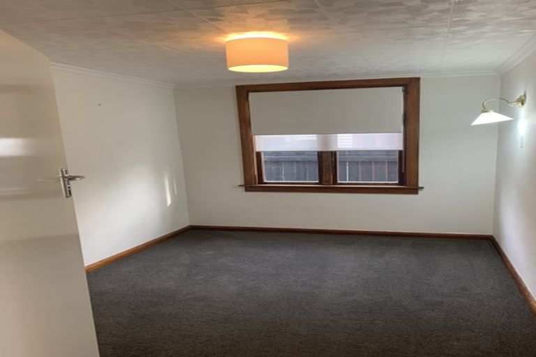 Photo of property in 996 Tremaine Avenue, Roslyn, Palmerston North, 4414