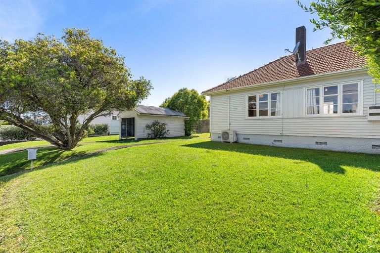 Photo of property in 23 Clarence Road, Northcote Point, Auckland, 0627