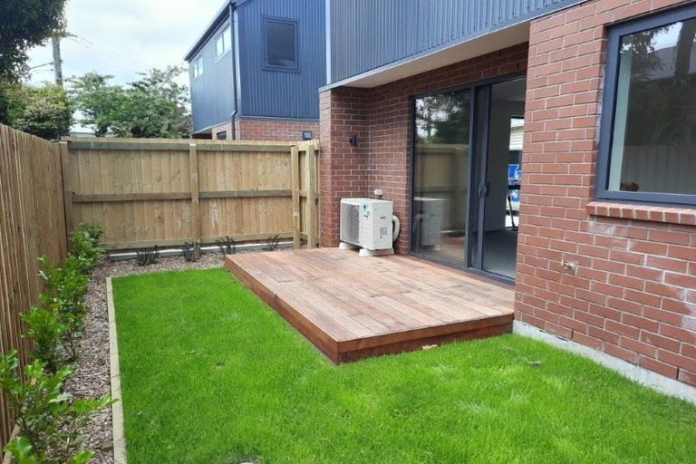 Photo of property in 2/42 Gibbon Street, Sydenham, Christchurch, 8023